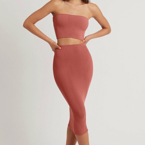 🆕 Bond-Eye Brad Top and Verve Skirt Set in Sienna - Picture 2 of 13